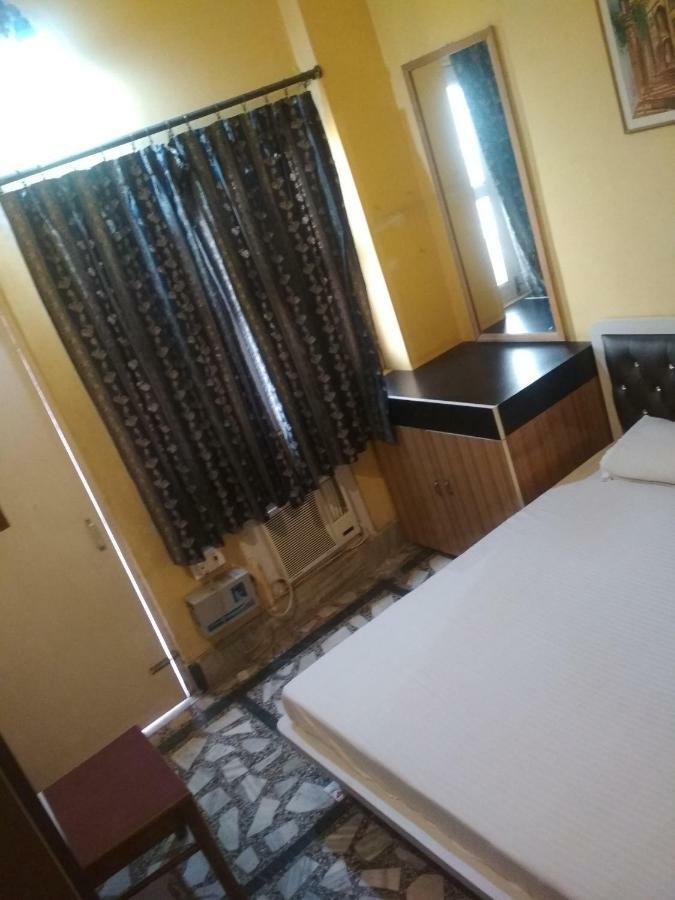 Guest house Leela